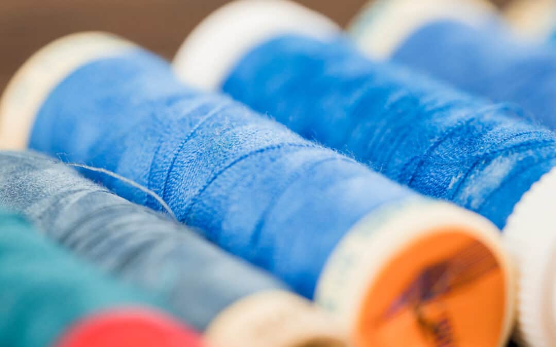 Arena de sílice en la industria textil: Mejorando la calidad y el rendimiento